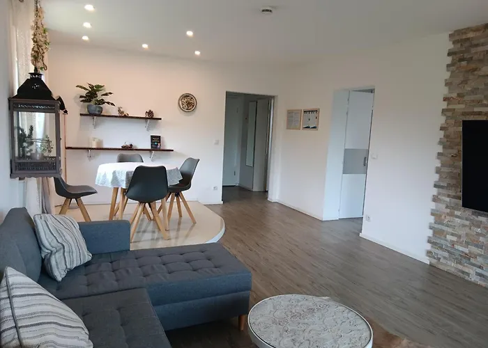 Exklusive Wohnung Mit Balkon