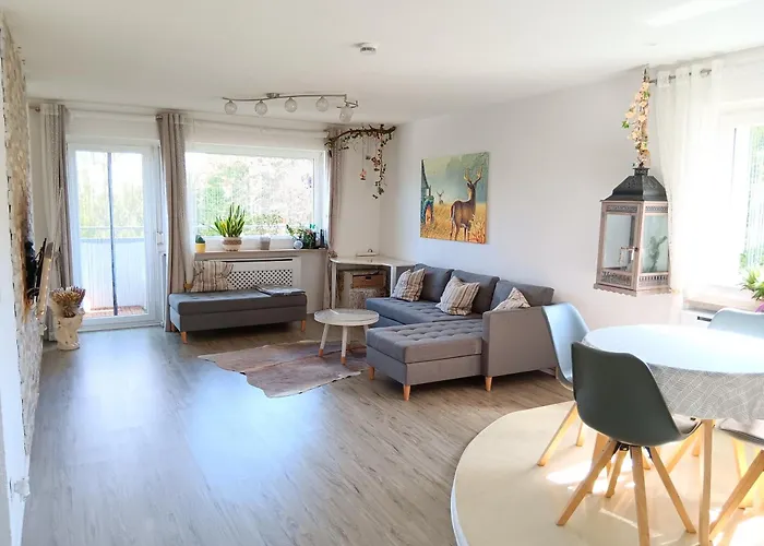 Exklusive Wohnung Mit Balkon